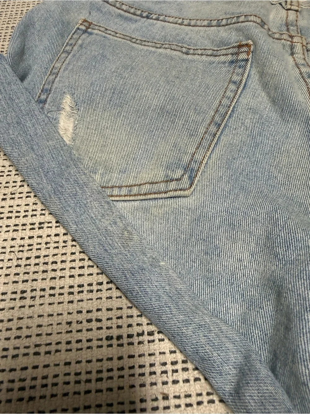 🔥🔥5/$25! Billabong Light Blue Distressed Denim Cuffed Short Shorts